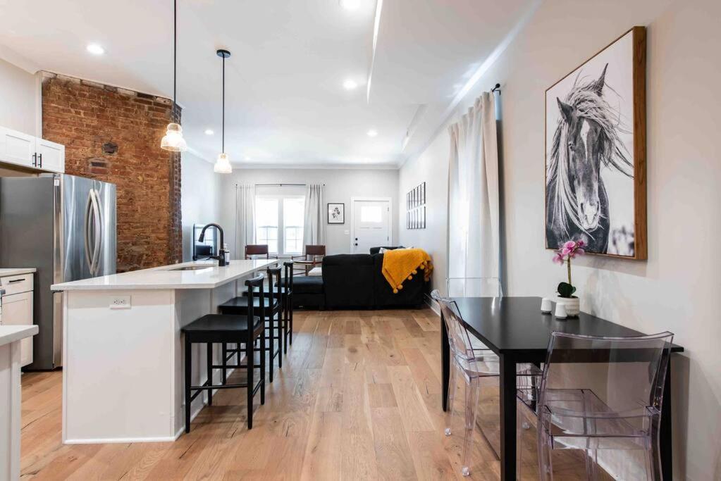 Newly Renovated 3 Bedroom Shelby Park Home **Free Parking** Louisville Exterior foto